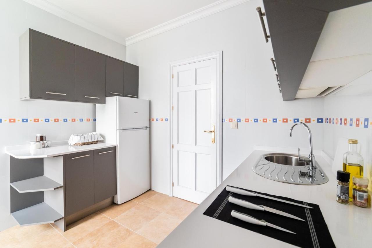 Welcomer Apartments Granada Gran Via Екстер'єр фото